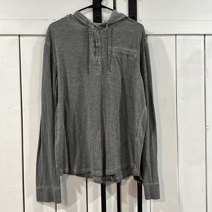 Rock & Republic Long Sleeve Men’s T-shirt with hood, Size XL